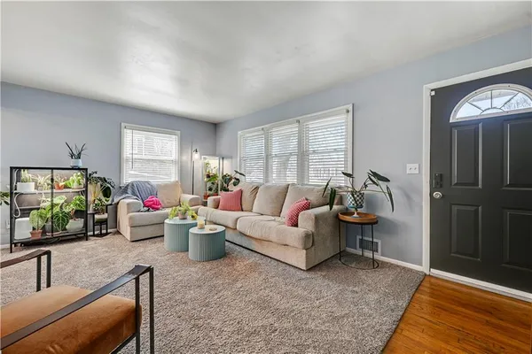 $250,000 | 3537 North Walrond Avenue, Kansas City, MO 64117