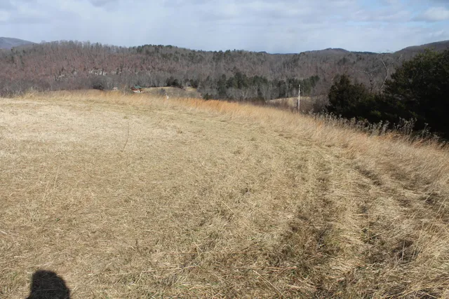 $285,000 | 4681 Boyd Road, Draper, VA 24324