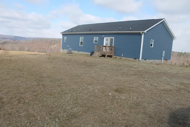 $285,000 | 4681 Boyd Road, Draper, VA 24324