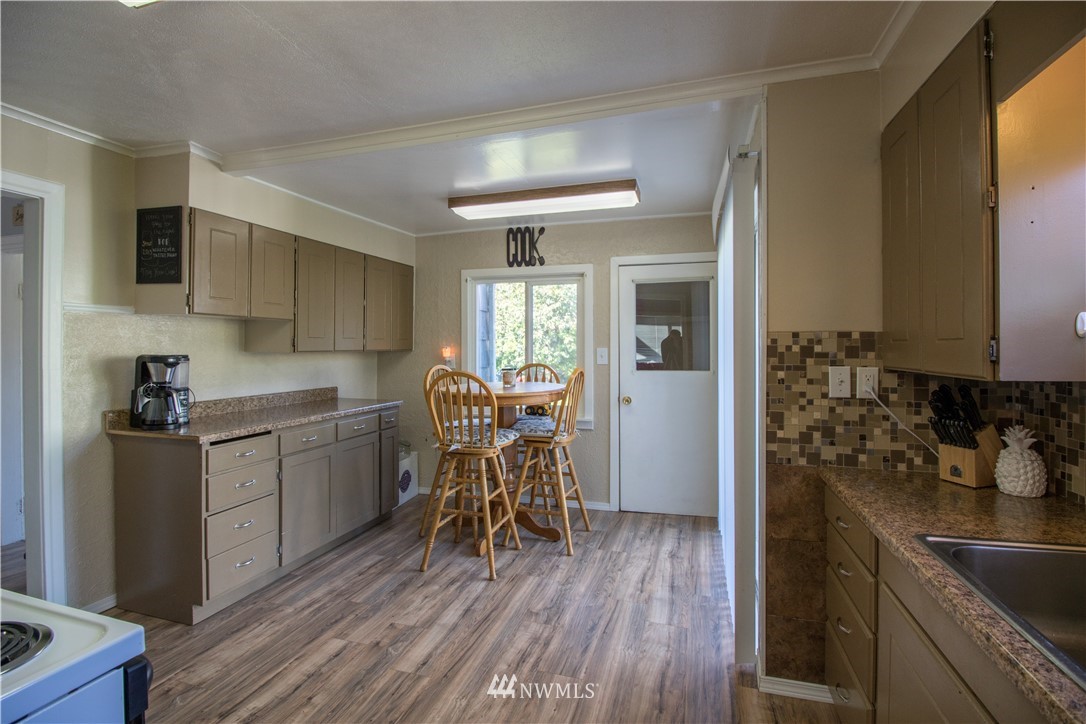 7114 Blaine Road Aberdeen, WA 98520 - Photo 14 of 17 Gallery Image 14
