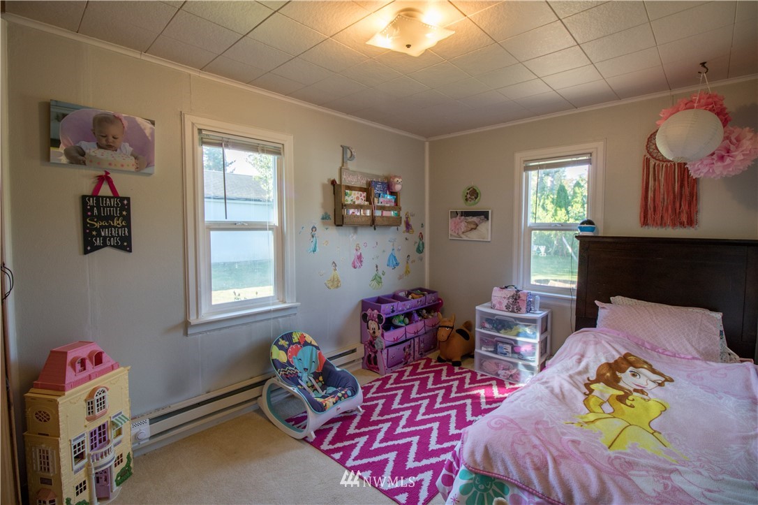 7114 Blaine Road Aberdeen, WA 98520 - Photo 9 of 17 Gallery Image 9