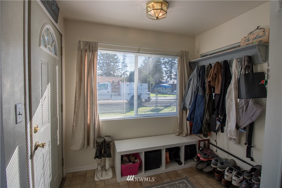 7114 Blaine Road Aberdeen, WA 98520 - Photo 10 of 17 Gallery Image 10