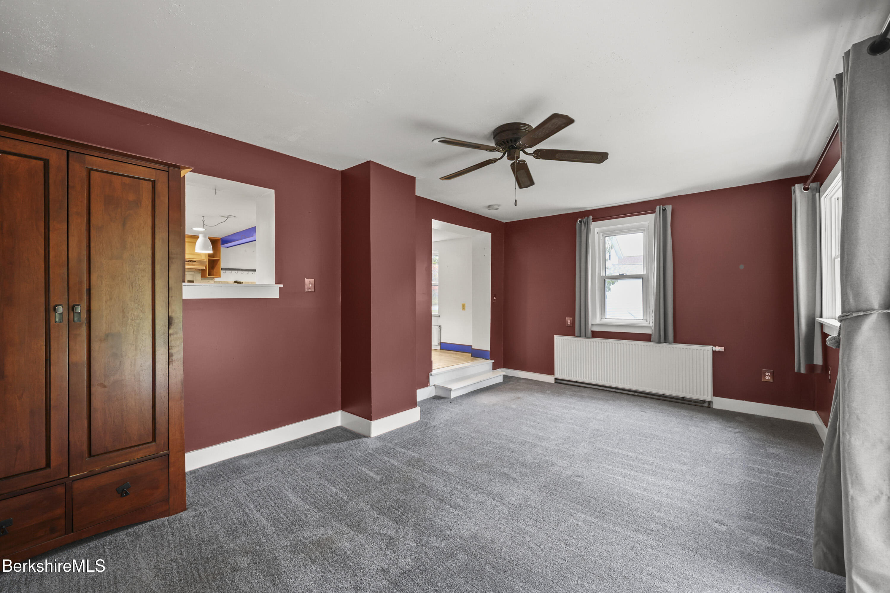 2801 State Road Richmond, MA 01254 - Photo 22 of 46 an empty room with windows and closet