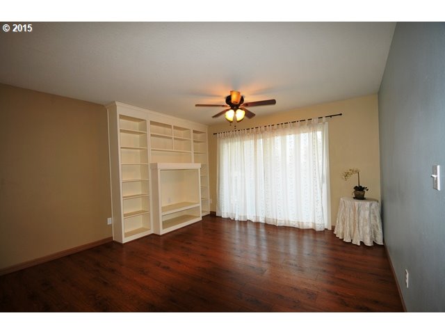 13320 Southwest Allen Boulevard, Unit 310 Beaverton, OR 97005 - Photo 3 of 18 a view of an empty room with a window