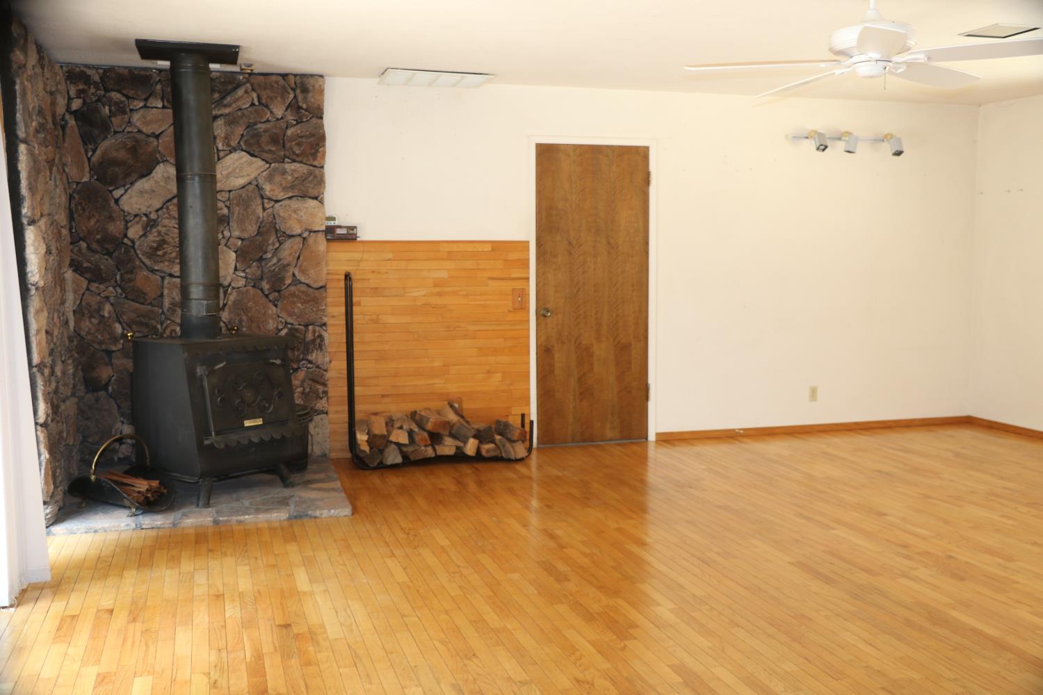 5088 Coyote Hill Road Placerville, CA 95667 - Photo 12 of 28