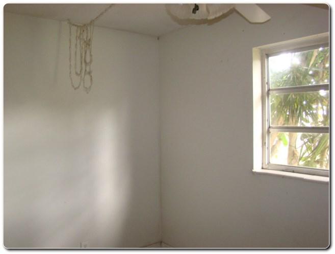 2581 Gulfstream Road Palm Springs, FL 33406 - Photo 12 of 25 DSC05342