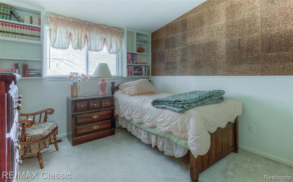 30535 Pear Ridge Farmington Hills, MI 48334 - Photo 21 of 51
