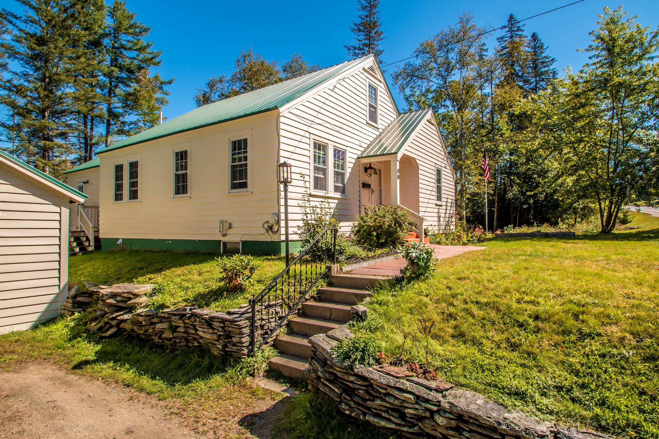 80 Portland Street Lancaster, NH 03584 - Photo 3 of 39 Gallery Image 3