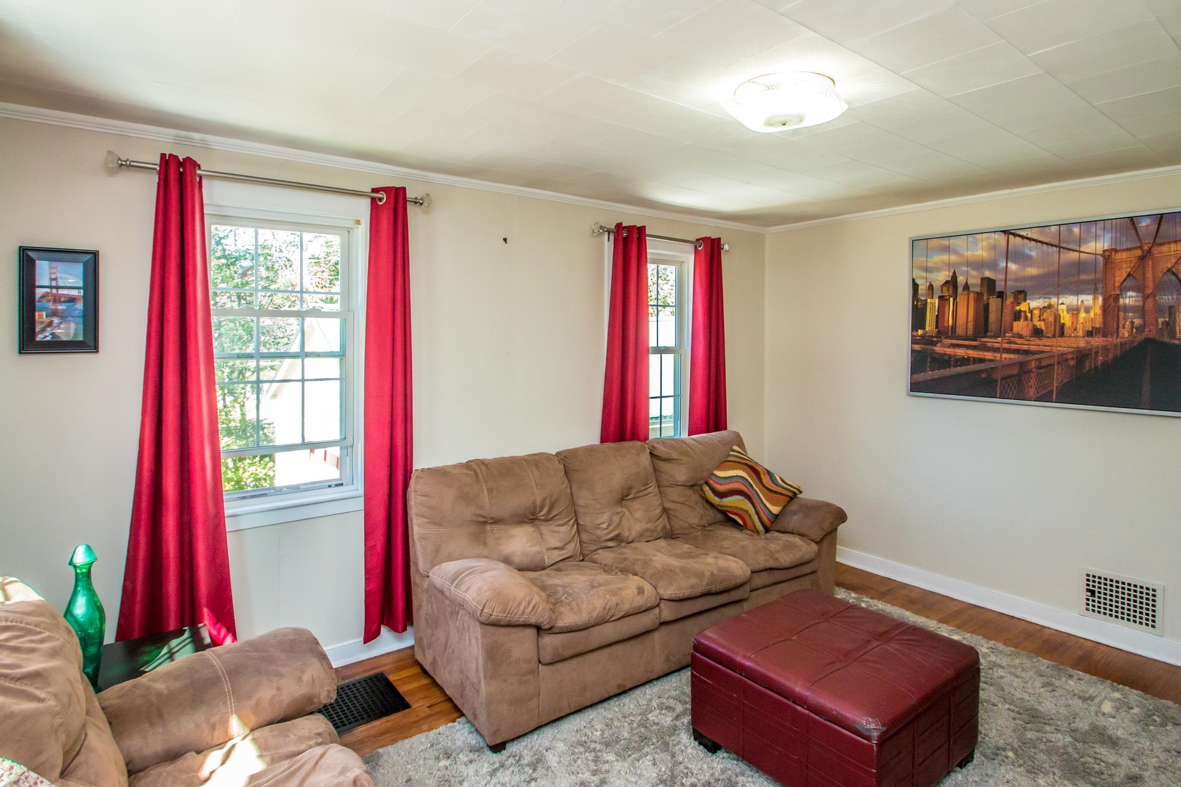 80 Portland Street Lancaster, NH 03584 - Photo 4 of 39 Gallery Image 4