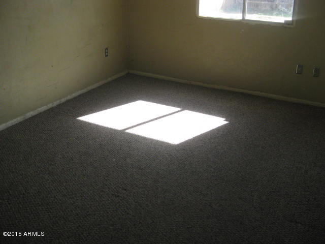 5615 West Berkeley Road Phoenix, AZ 85035 - Photo 6 of 6 245