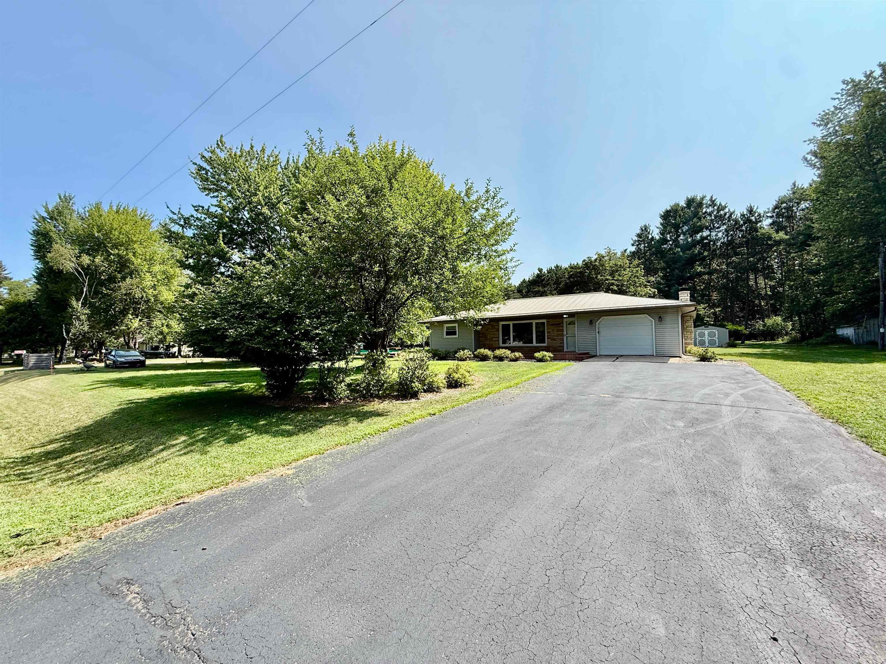 N7734 County Rd J Iola, WI 54945 - Photo 8 of 12 Gallery Image 8