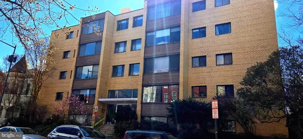 $375,000 | 305 C Street Northeast, Unit 202, Washington, DC 20002