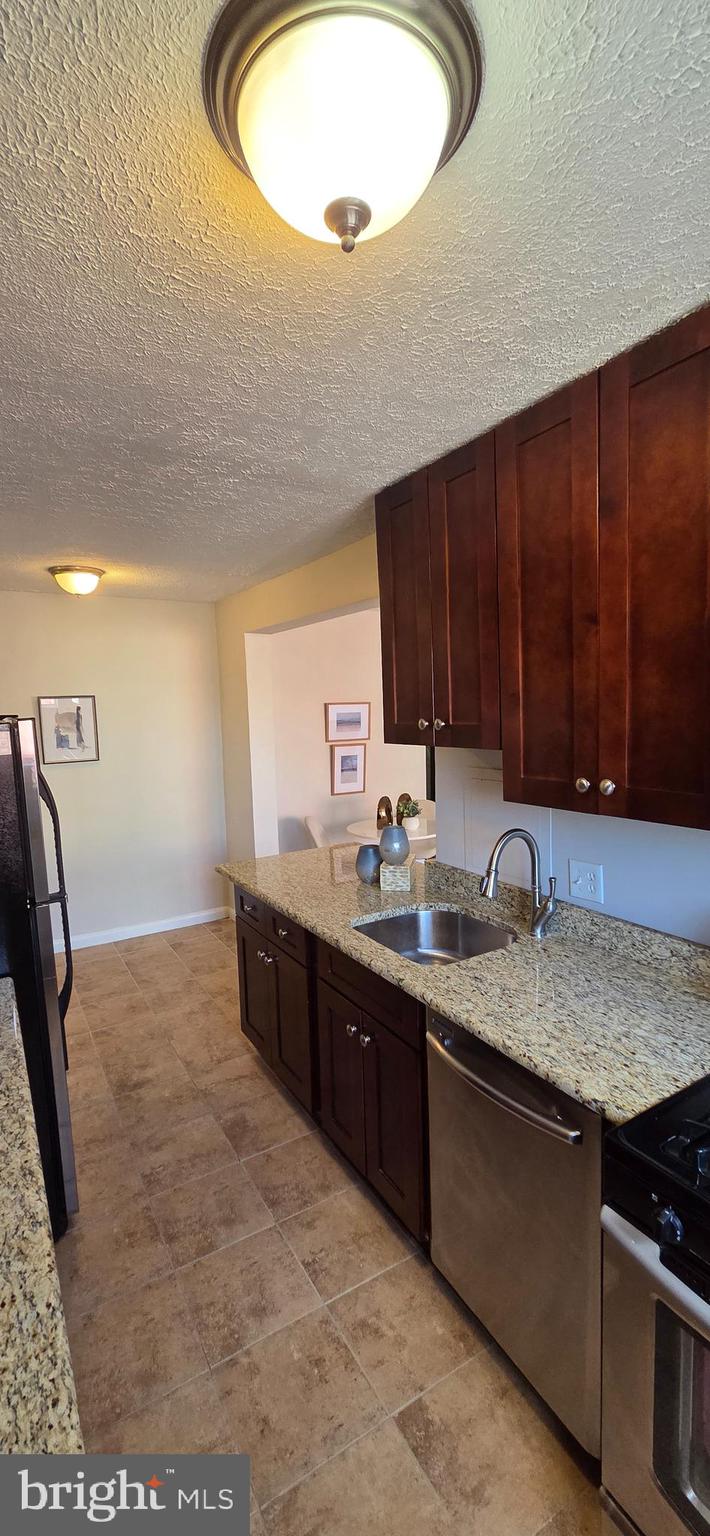 305 C Street Northeast, Unit 202 Washington, DC 20002 - Photo 14 of 25