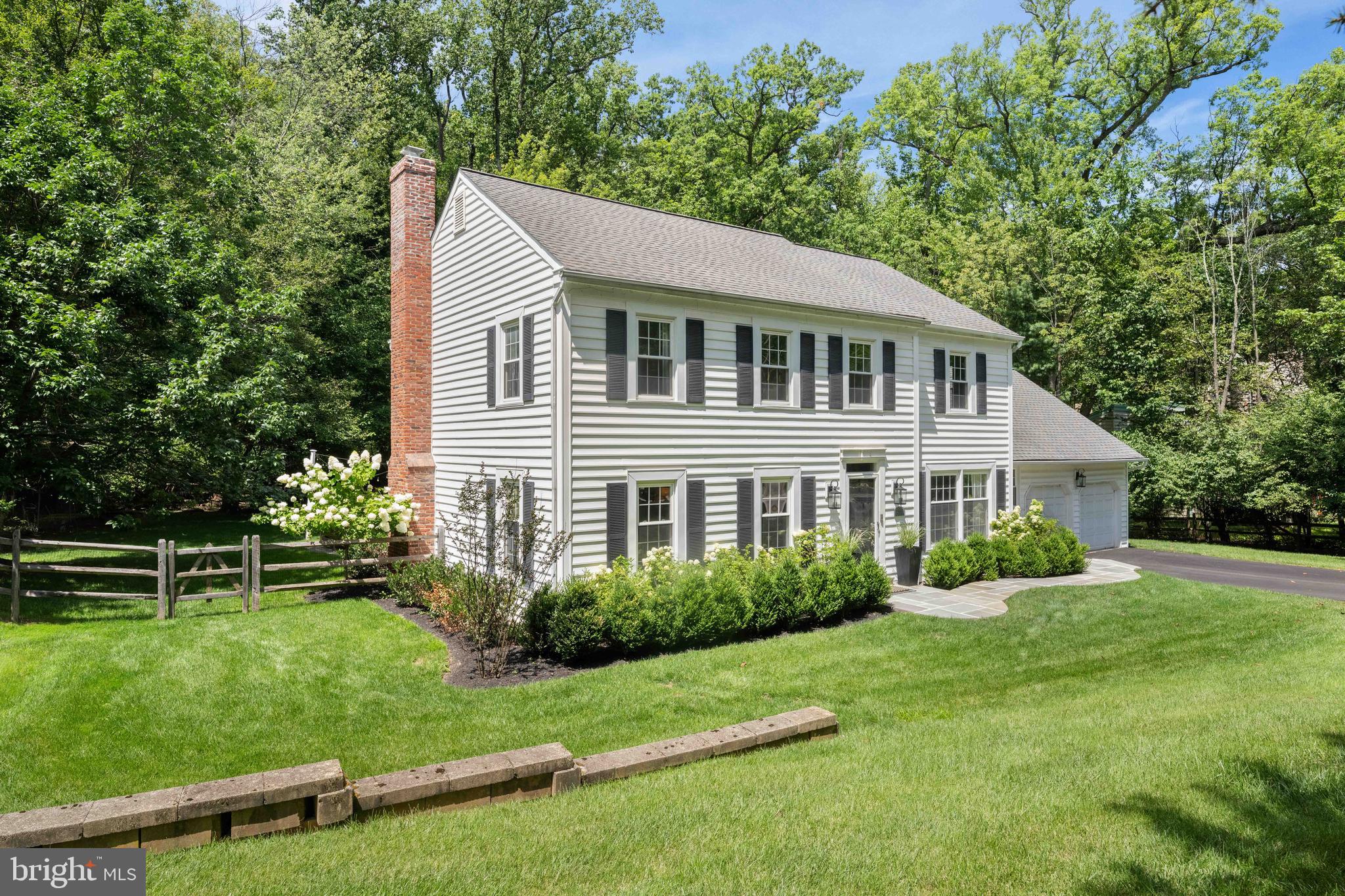 683 Hollow Road Wayne, PA 19087 - Photo 4 of 47 Gallery Image 4