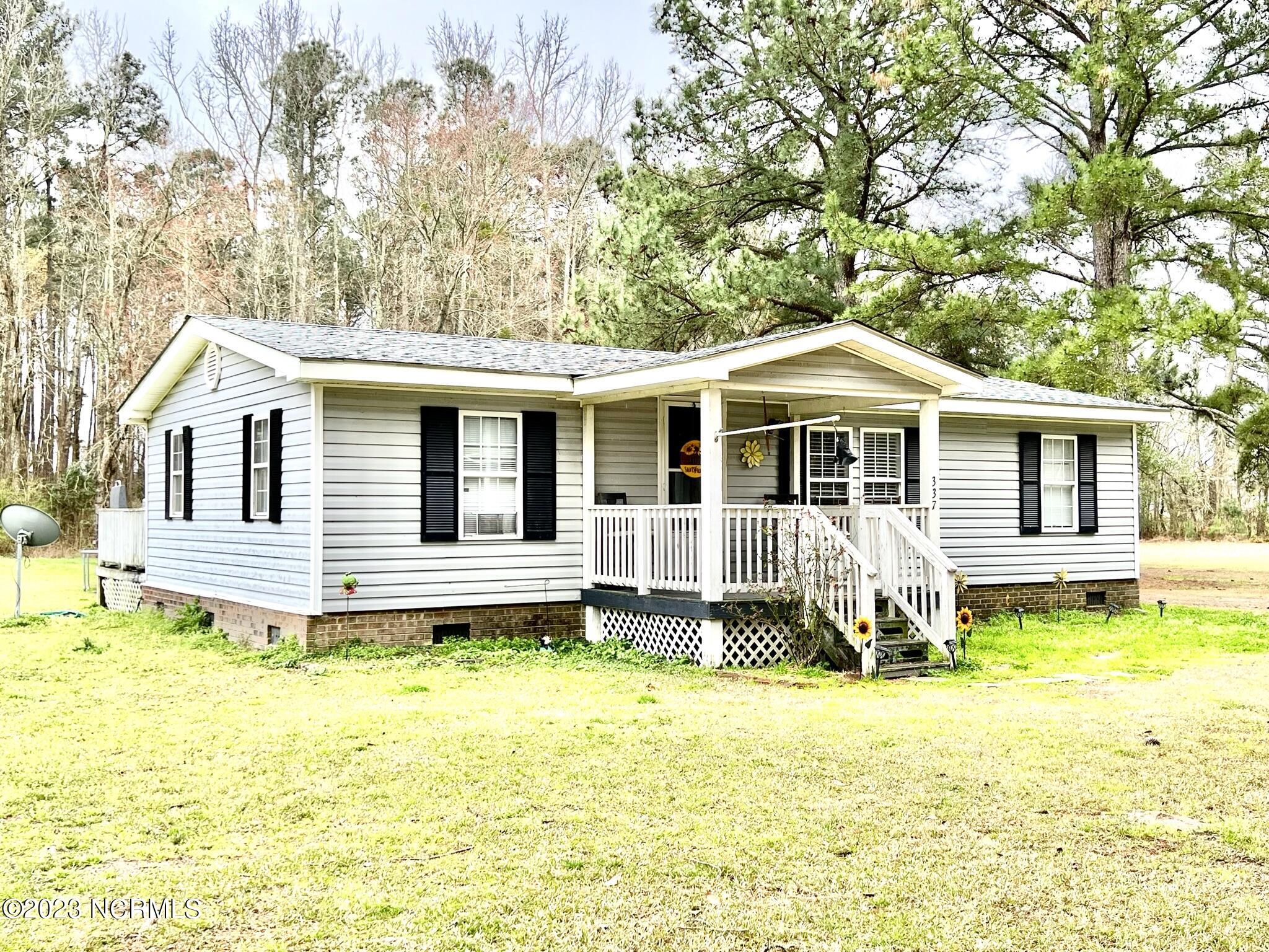 337 Ambrose Road Creswell, NC 27928 - Photo 26 of 28 Front View