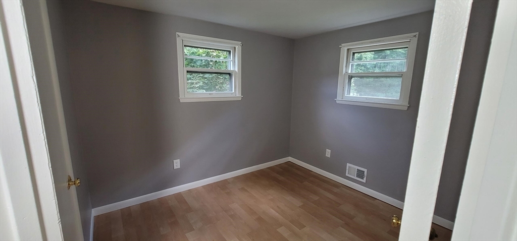 13 Walnut Street Rehoboth, MA 02769 - Photo 9 of 10