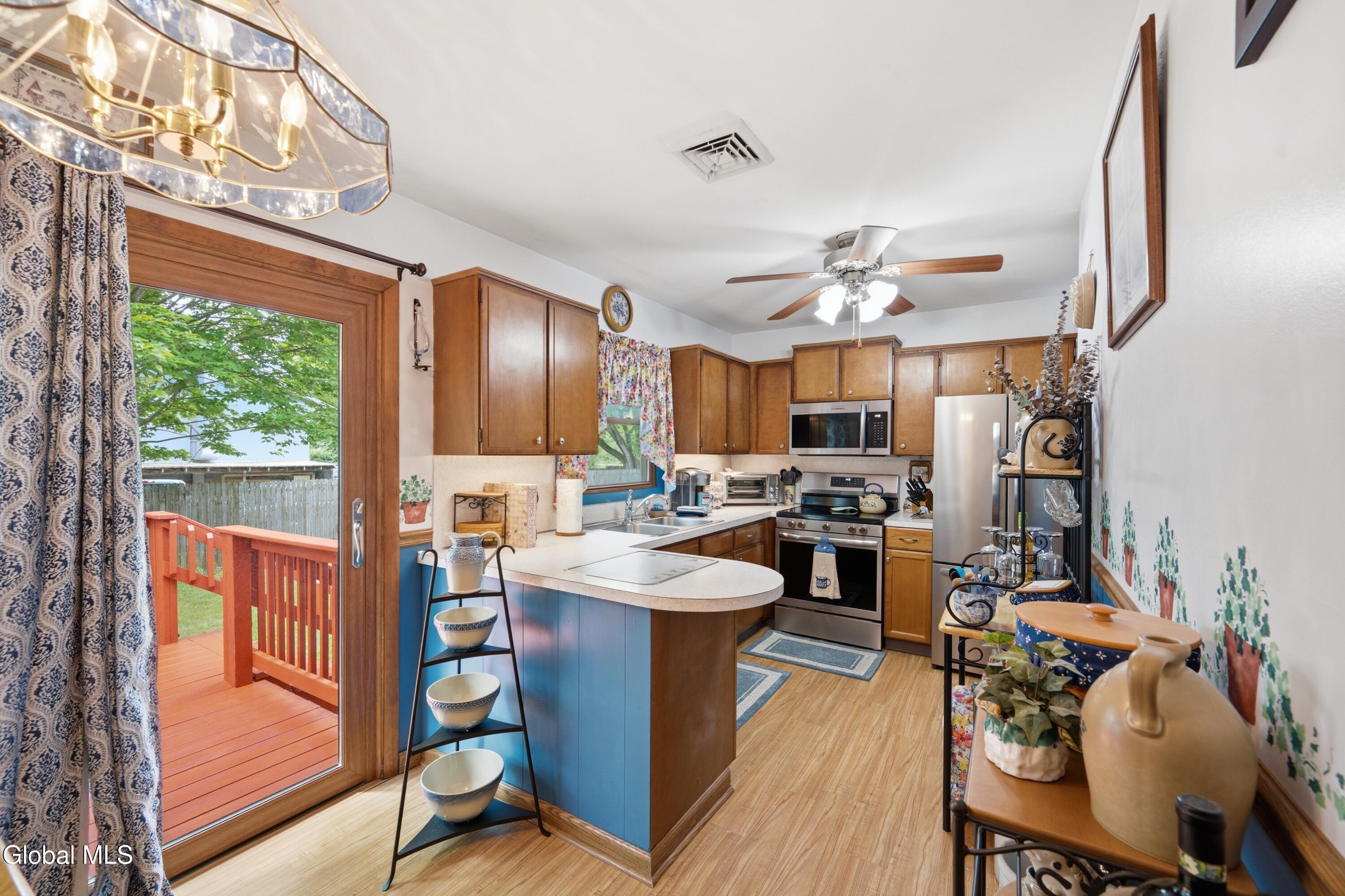 1684 Roma Street Schenectady, NY 12306 - Photo 12 of 24 kitchen full