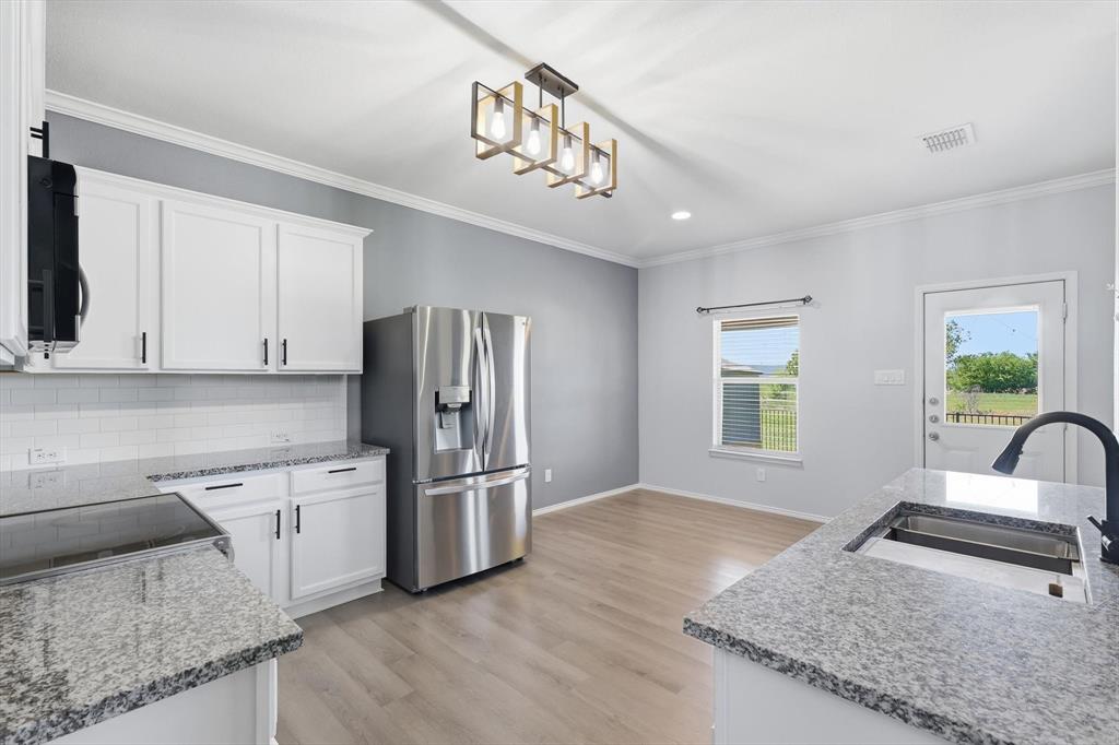 12953 Kelly Drive Rhome, TX 76078 - Photo 11 of 40