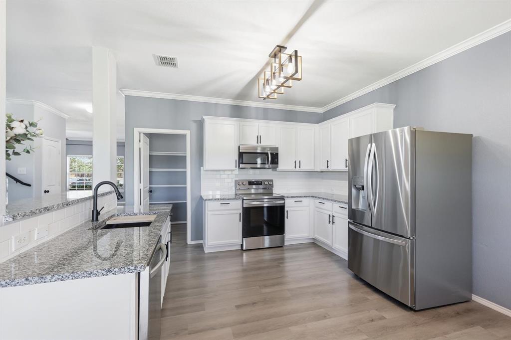 12953 Kelly Drive Rhome, TX 76078 - Photo 12 of 40