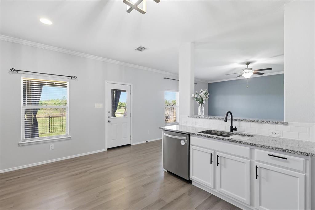 12953 Kelly Drive Rhome, TX 76078 - Photo 13 of 40