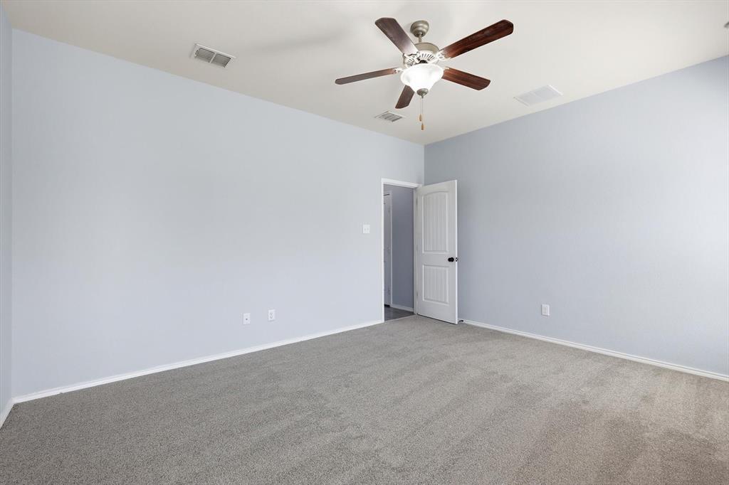 12953 Kelly Drive Rhome, TX 76078 - Photo 18 of 40