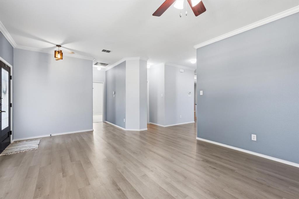 12953 Kelly Drive Rhome, TX 76078 - Photo 6 of 40