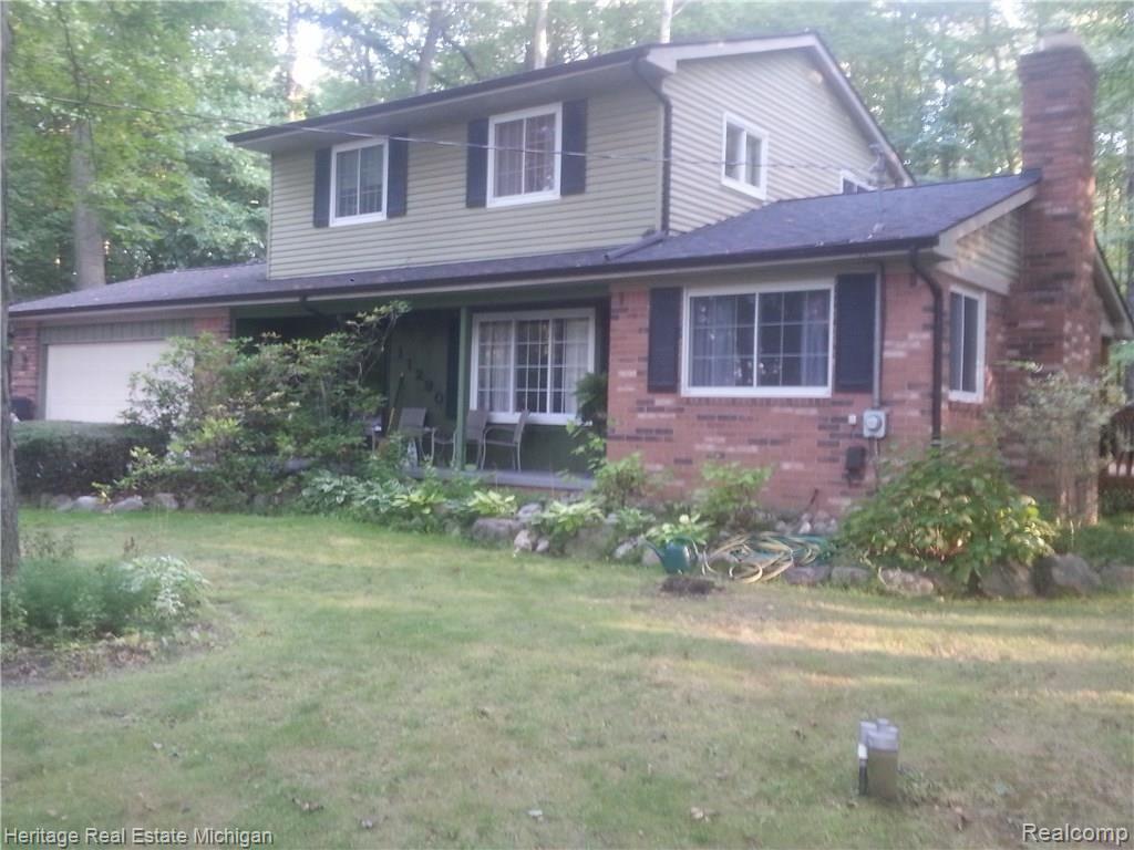 11290 Parshall Road Fenton, MI 48430 - Photo 1 of 29 parshall 197.jpg