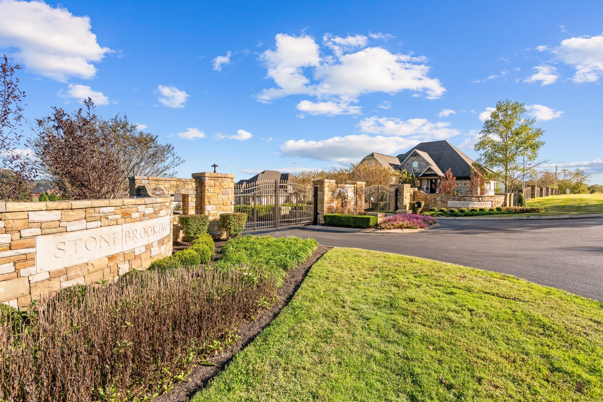 409 Stone Brk Way Lebanon, TN 37087 - Photo 3 of 48