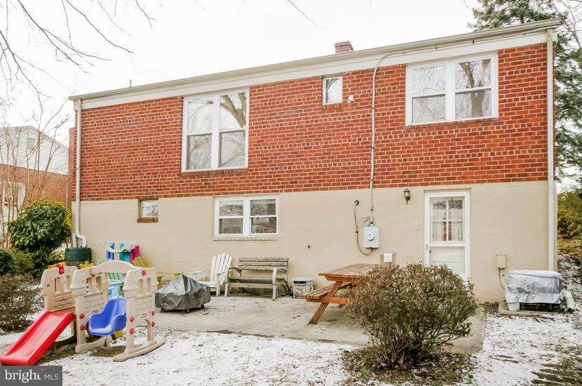 11901 Selfridge Road Silver Spring, MD 20906 - Photo 17 of 20 Exterior (Rear)