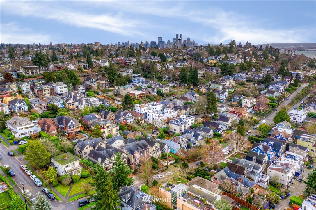 1940 9th Avenue West Seattle, WA 98119 - Photo 23 of 25 a view of a city