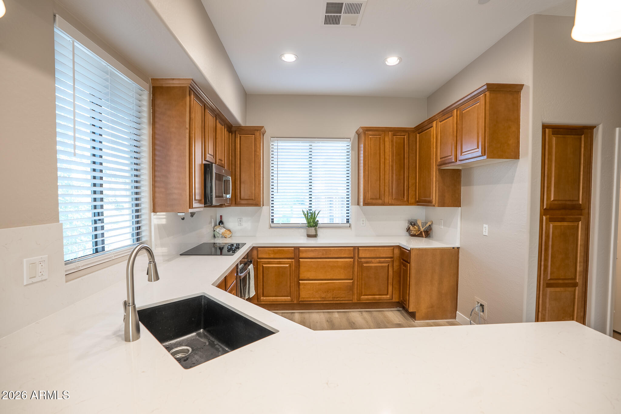 9551 East Redfield Road, Unit 1048 Scottsdale, AZ 85260 - Photo 9 of 19 DSC01469-HDR