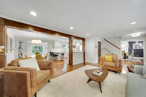 $1,350,000 | 6912 Paiute Drive, Edina, MN 55439