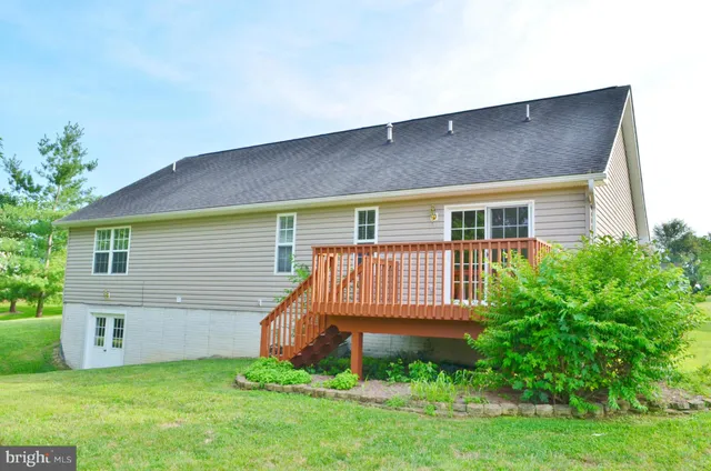 $2,200 | 9902 Woodbine Way, New Market, VA 22844
