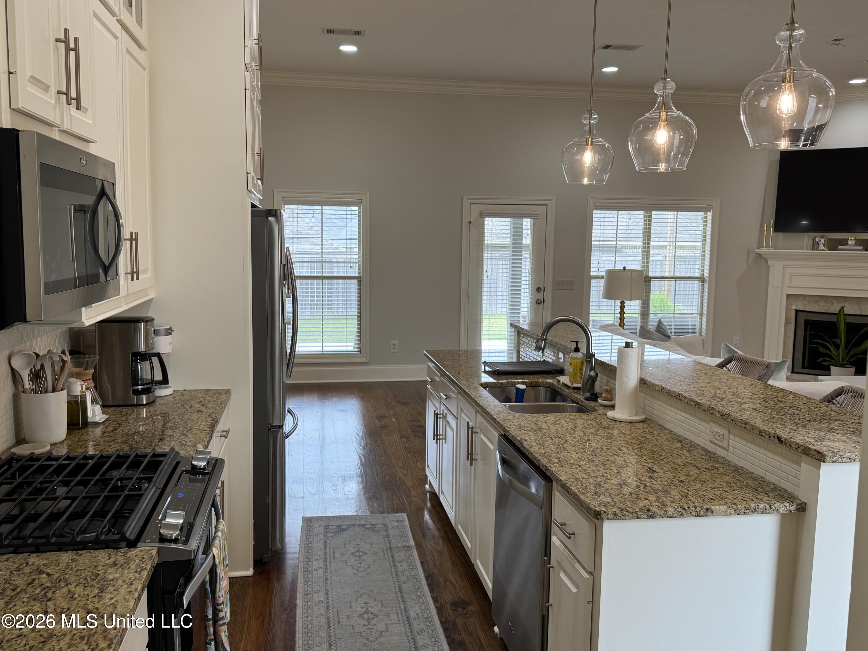 320 Emerald Way Brandon, MS 39047 - Photo 12 of 48 IMG_6355
