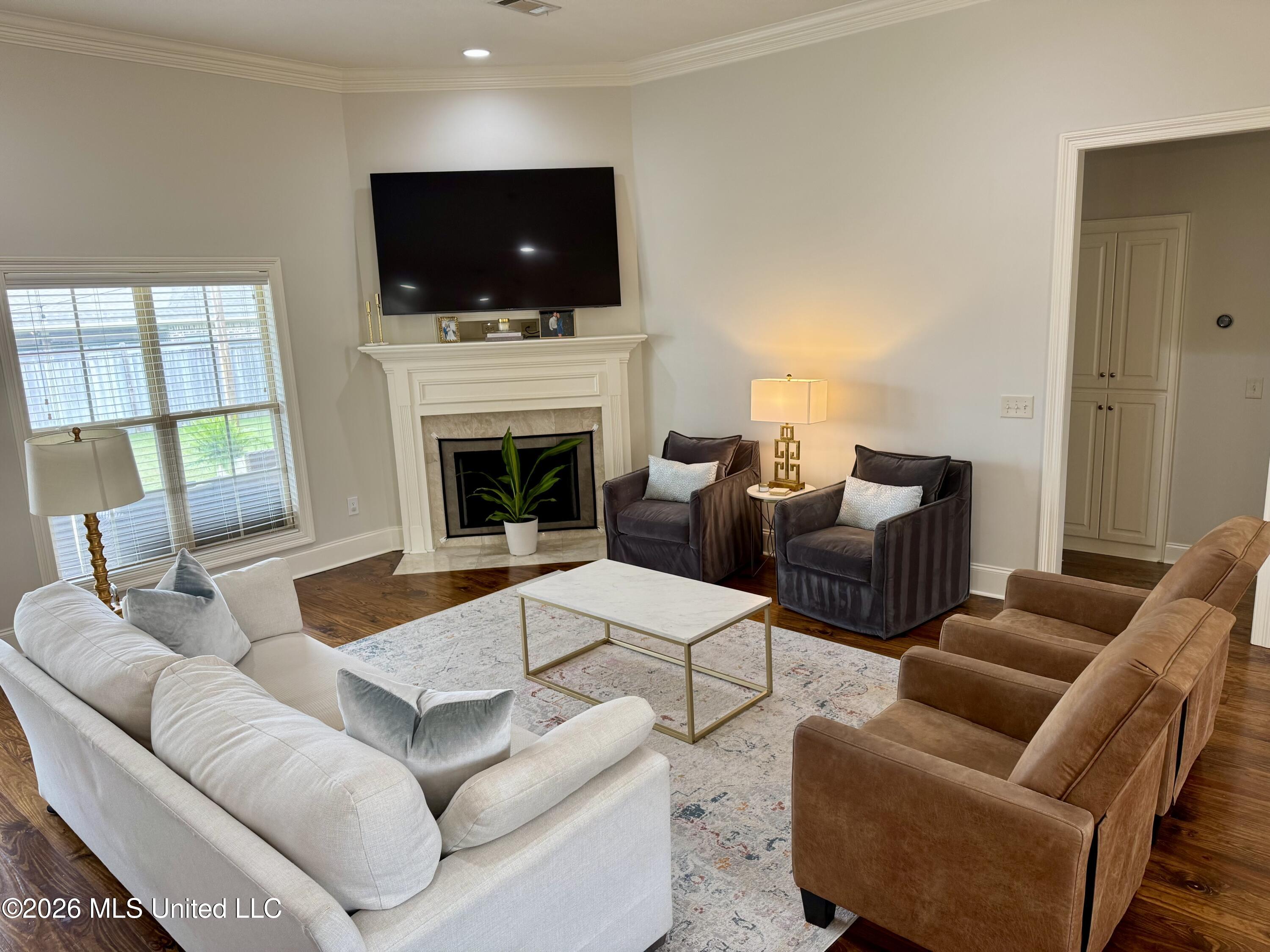 320 Emerald Way Brandon, MS 39047 - Photo 14 of 48 FullSizeRender