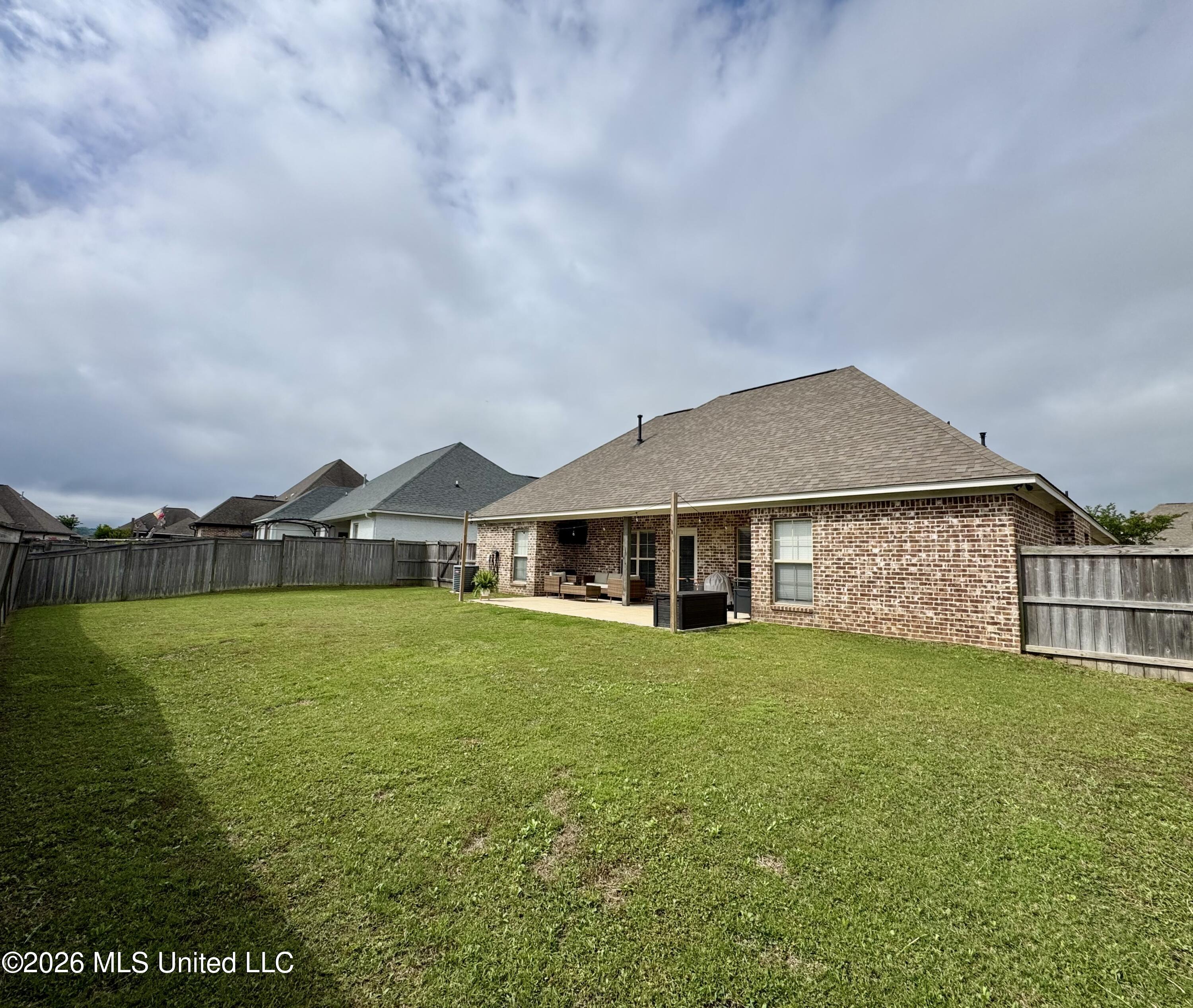 320 Emerald Way Brandon, MS 39047 - Photo 46 of 48 FullSizeRender