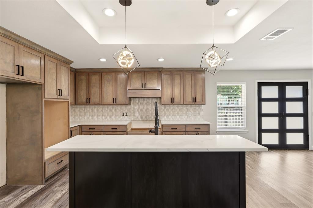 2610 Sharon Street Dallas, TX 75211 - Photo 11 of 29