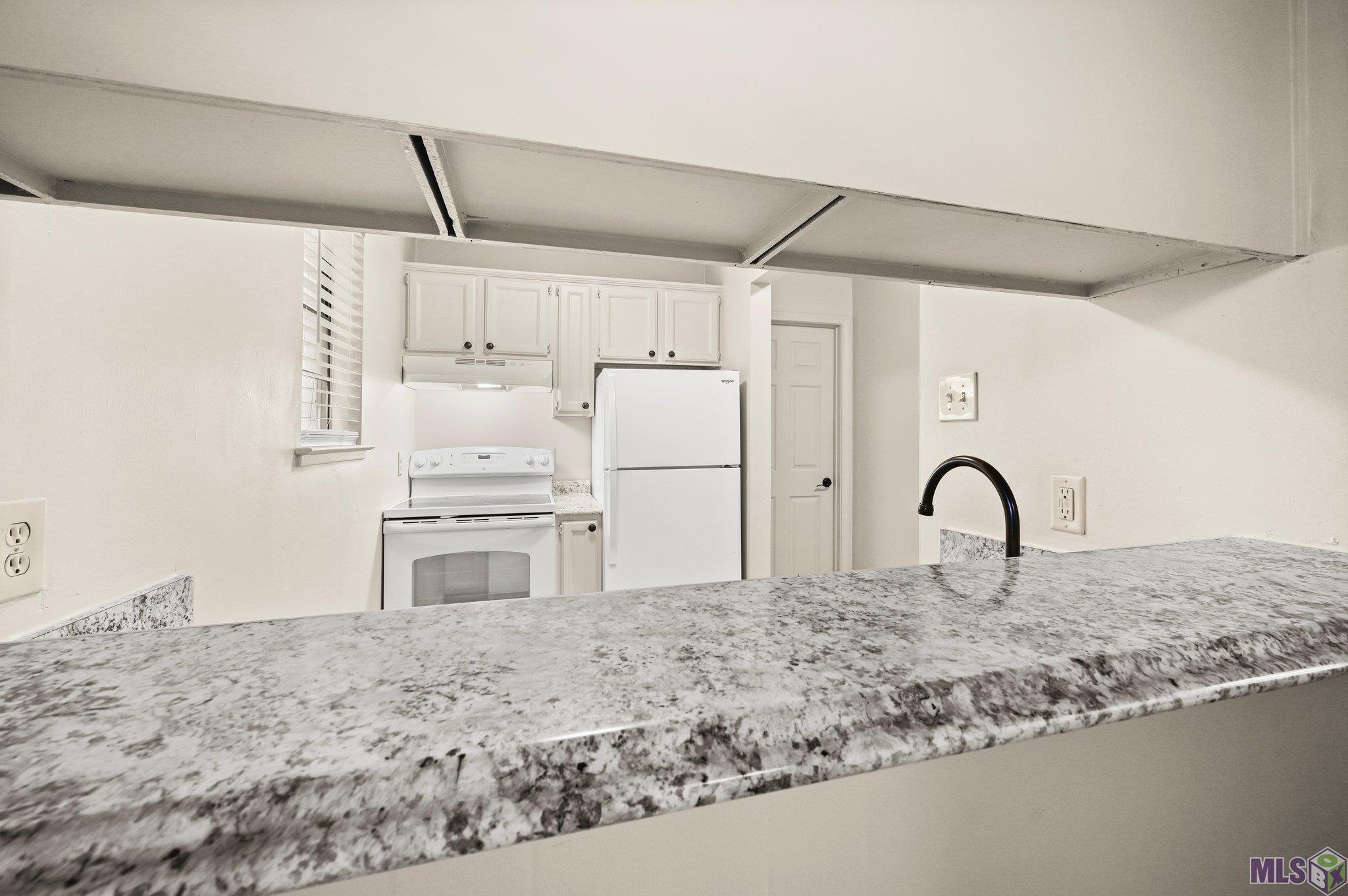 2963 Greenwood Drive Baton Rouge, LA 70808 - Photo 9 of 13