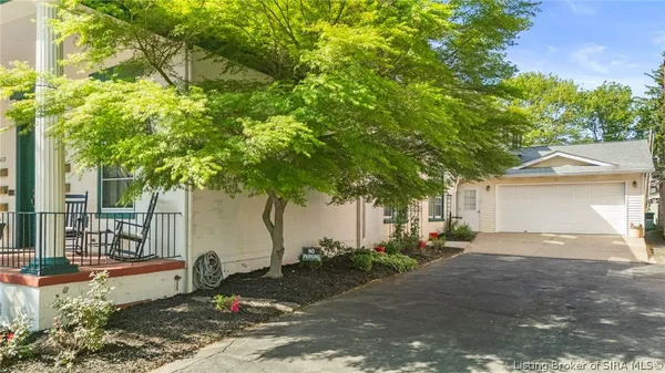 $324,900 | 610 A West 2nd Street, Unit 1, Madison, IN 47250