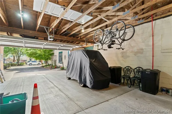 $324,900 | 610 A West 2nd Street, Unit 1, Madison, IN 47250