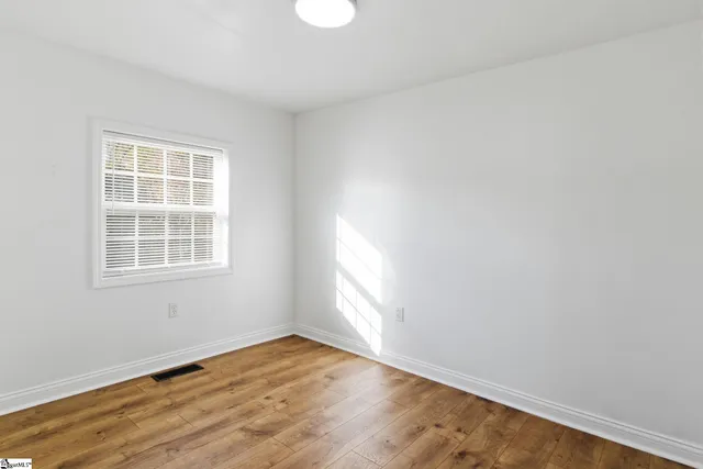 $182,000 | 44 Clark Street, Laurens, SC 29360