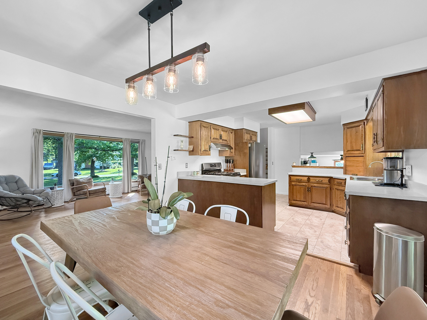 4705 Wild Cherry Road Crystal Lake, IL 60012 - Photo 9 of 34