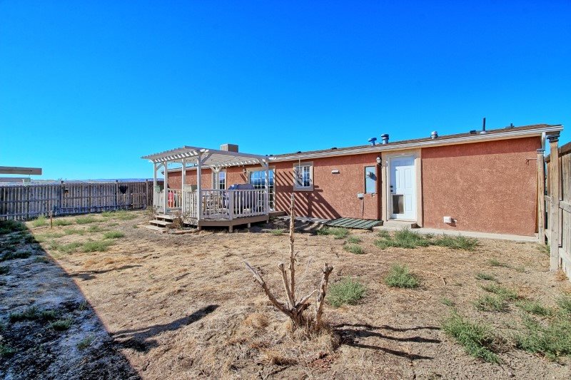 796 Siminoe Road Whitewater, CO 81527 - Photo 30 of 37 a backyard of a house