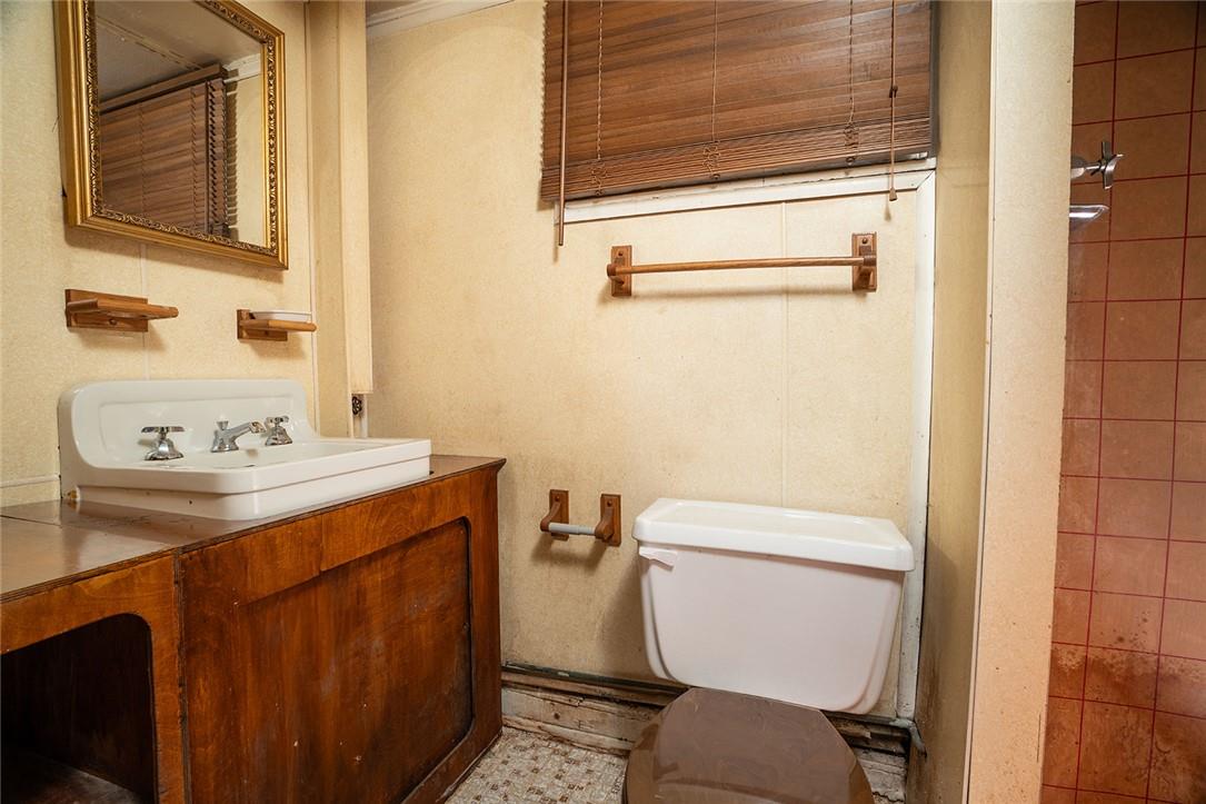 109-07 46th Avenue Queens, NY 11368 - Photo 25 of 32 Lower Level Bathroom