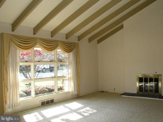 633 Country Road York, PA 17403 - Photo 4 of 26