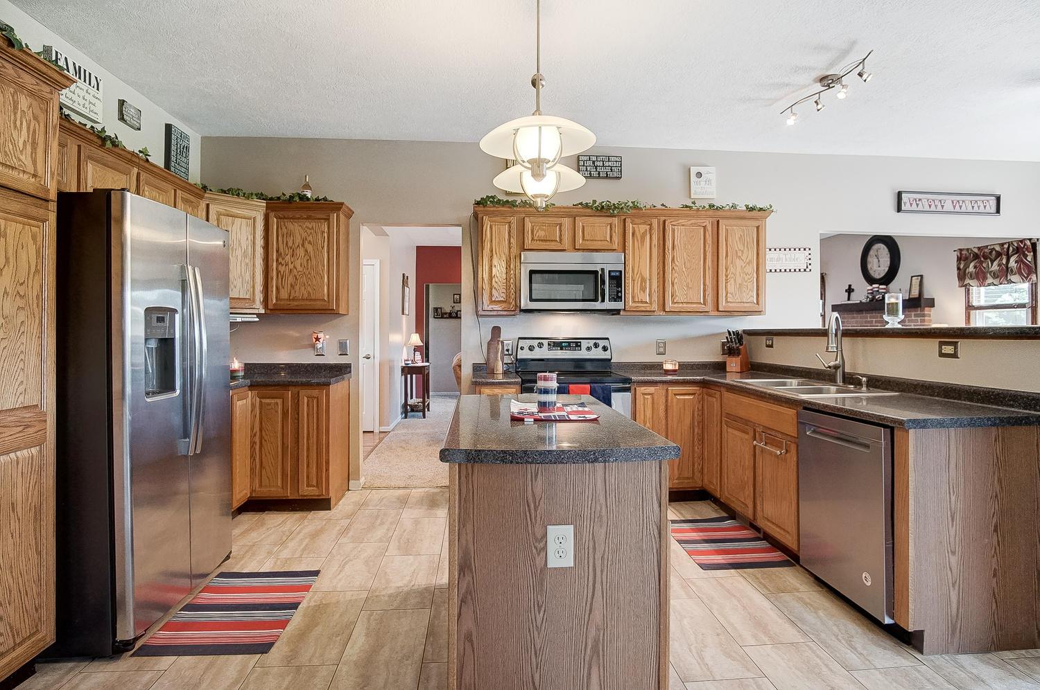 21840 Delaware County Line Road Marysville, OH 43040 - Photo 15 of 66 Gallery Image 15