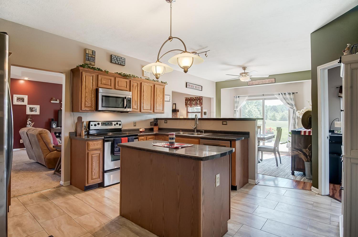 21840 Delaware County Line Road Marysville, OH 43040 - Photo 17 of 66 Gallery Image 17