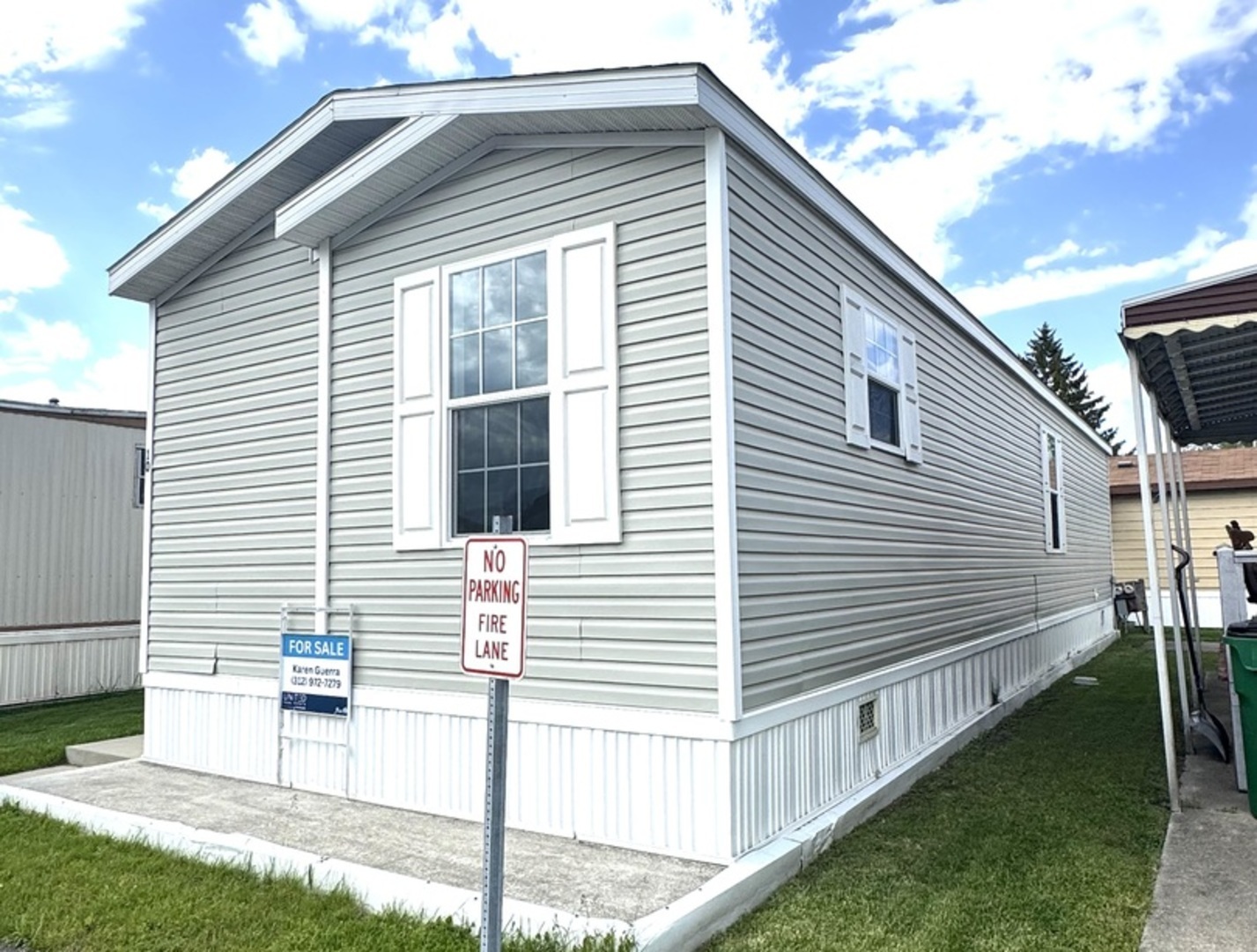 10 Cedar Countryside, IL 60525 - Photo 1 of 14