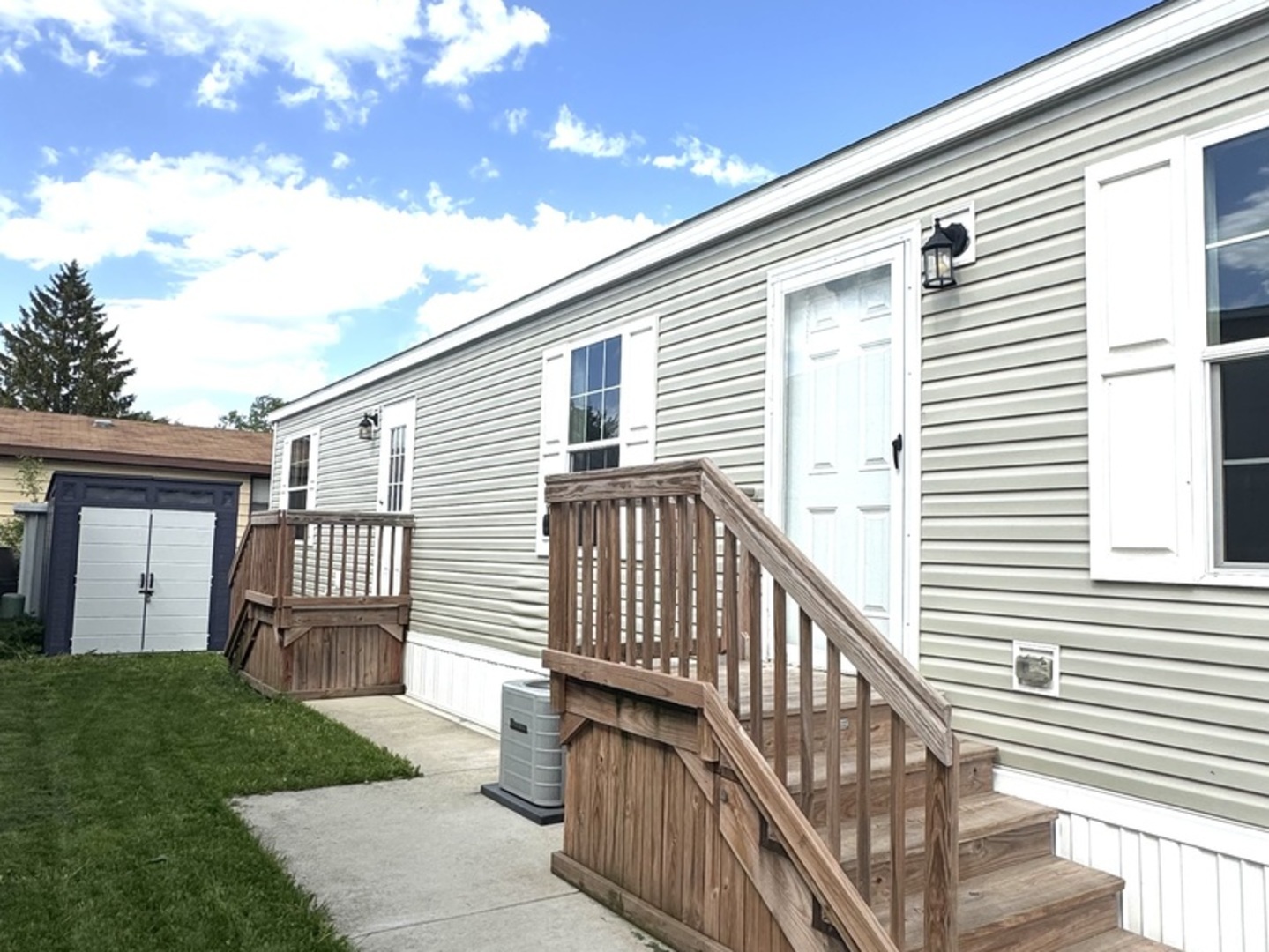 10 Cedar Countryside, IL 60525 - Photo 4 of 14