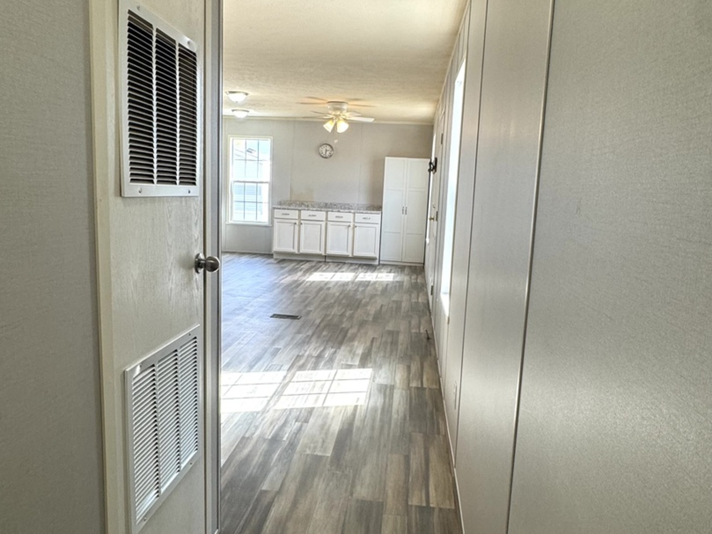 10 Cedar Countryside, IL 60525 - Photo 8 of 14